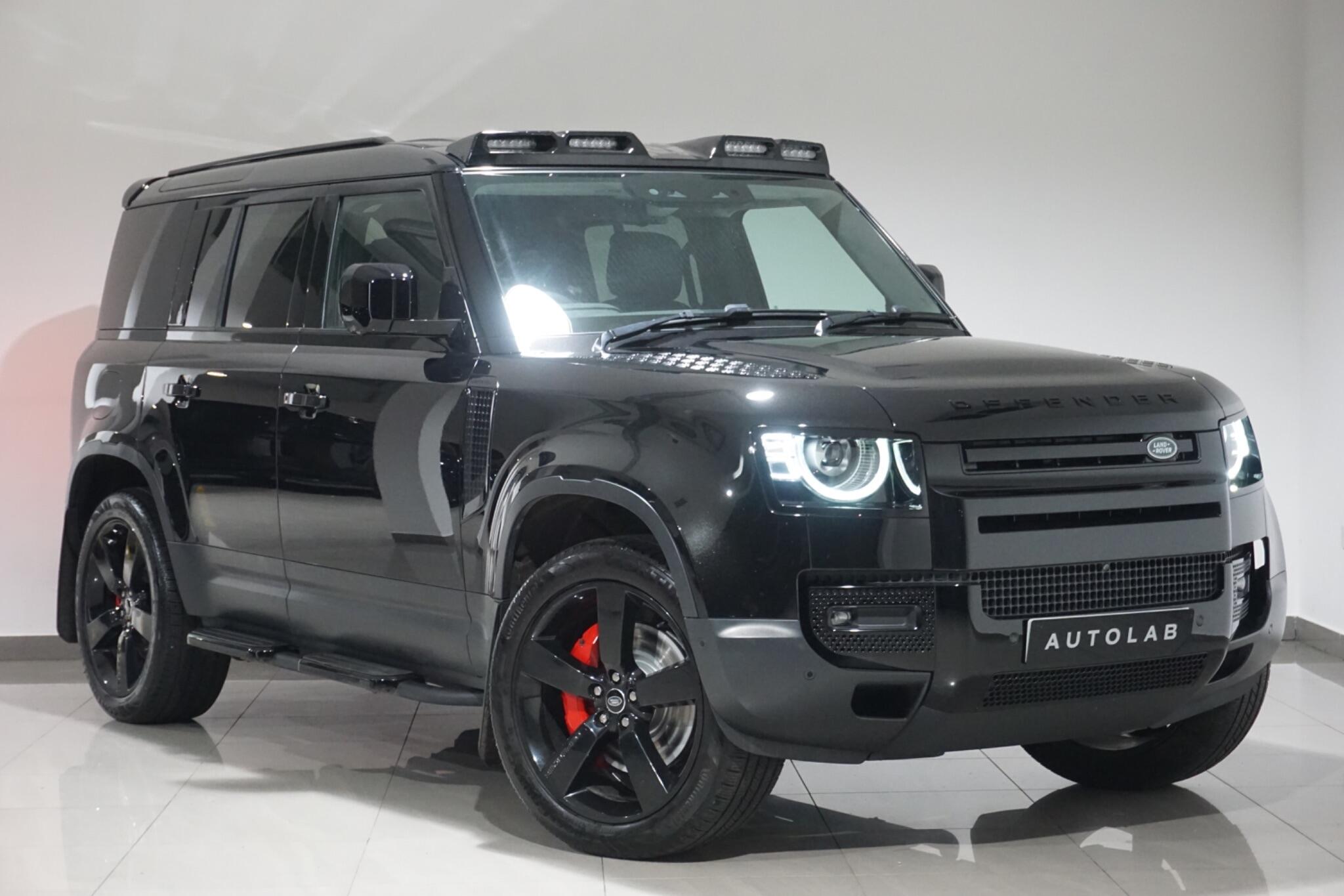 Land Rover Defender 110 3.0 D250 MHEV HSE Hard Top SUV 5dr Diesel Auto 4WD MWB Euro 6 (s/s) (250 ps)